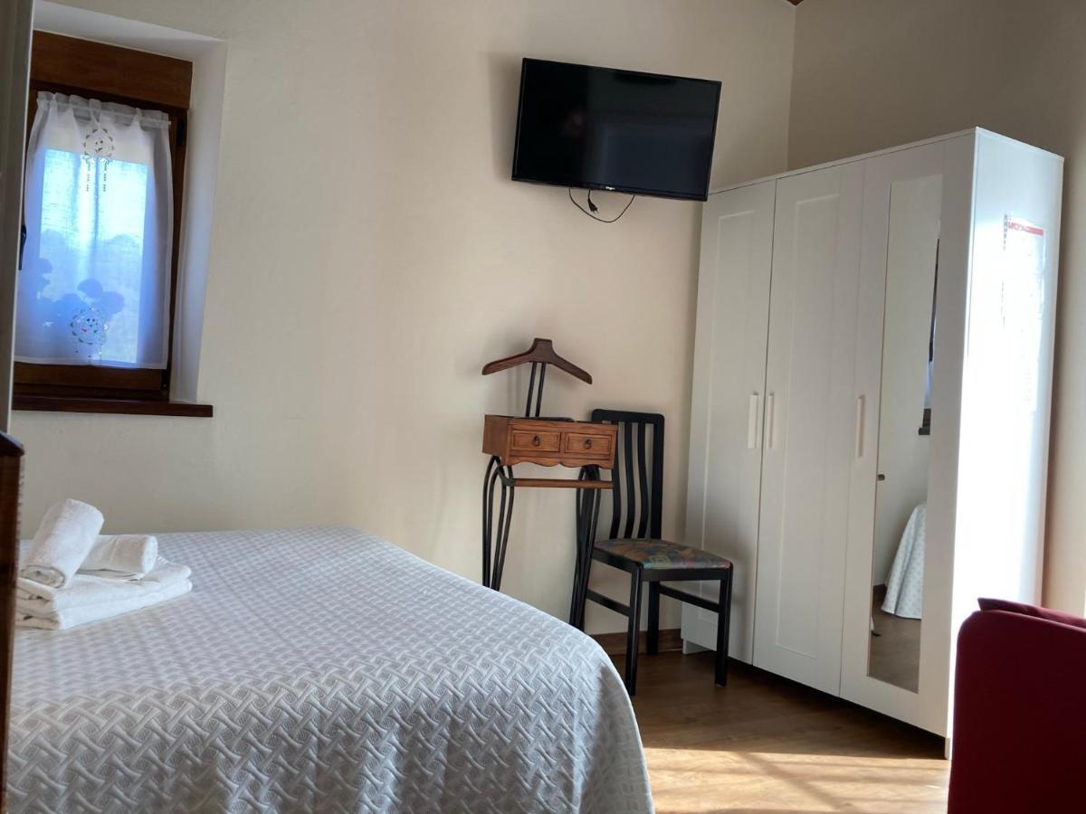 Casa Elena Cangas De Onis Con Wifi Y Parking Gratuito المظهر الخارجي الصورة